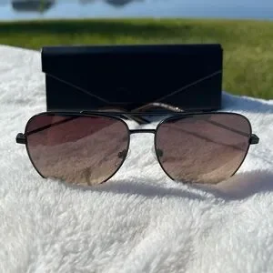 NWT Tumi Black Aviator Sunglasses with Case Tumi | Accessories | Nwt Tumi Black Aviator Sunglasses With  main image 2